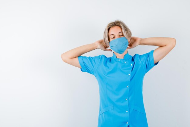 Jak wybrać idealne scrubsy, które zapewnią komfort podczas długich zmian?